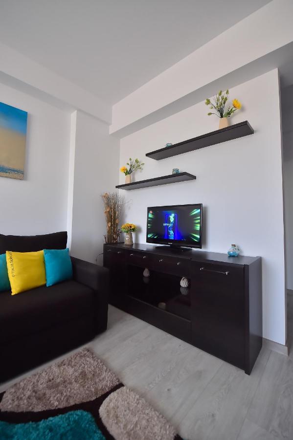 Apartment Summerland Mamaia Εξωτερικό φωτογραφία
