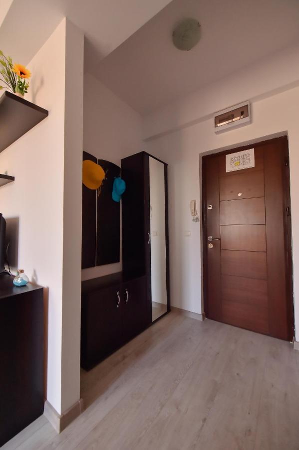 Apartment Summerland Mamaia Εξωτερικό φωτογραφία