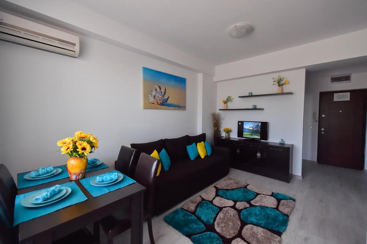 Apartment Summerland Mamaia Εξωτερικό φωτογραφία